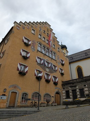 PXL 20251023 090454019