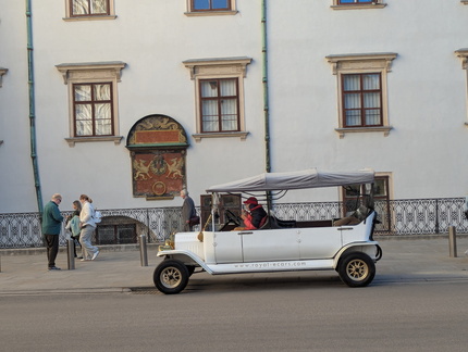 PXL 20251029 130201664