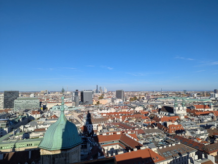 PXL 20251029 133453568